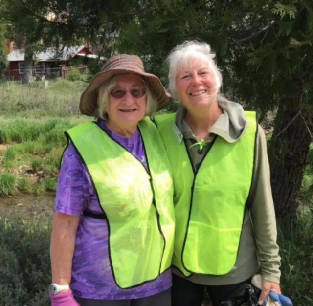 UC Master Gardeners at the Mariposa Creek Parkway Demonstration Garden