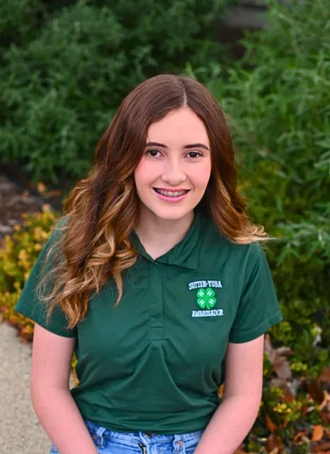 Golden Clover.Robert Brownlee - Olivia Salle