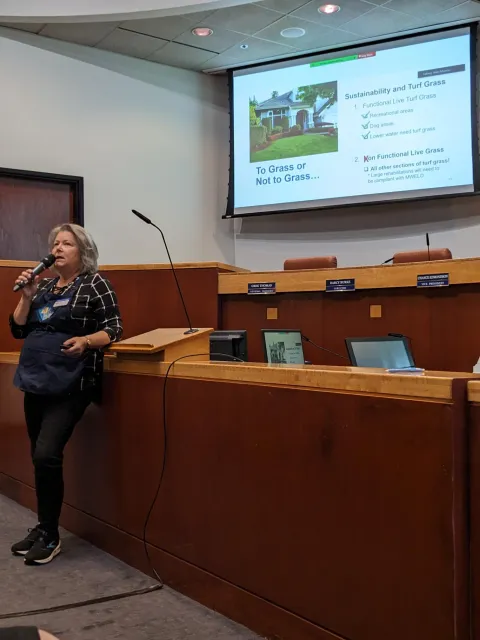 A UC Master Gardener Volunteer giving a presentation.