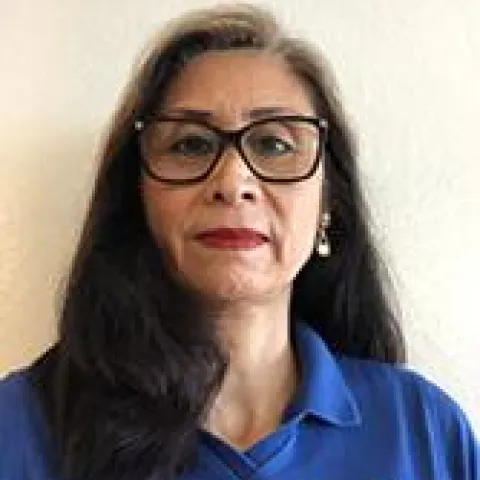 Nelly L. Camacho