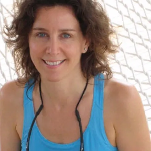 THE ARTIST--Noted artist Catherine Chalmers will speak on "Sex, Food Chains and Cockroaches" from 6:30 to 8 p.m., Wednesday, Jan. 7 at the Wyatt Pavilion, UC Davis.