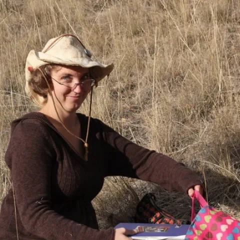 Nematologist Amanda Hodson, a IC Davis professional researcher, will present a seminar on "Molecular Detection and Integrated Management of Plant Parasitic Nematodes" at 4:10 p.m., Wednesday, Jan. 31 in 122 Briggs Hall.