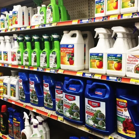 Pesticides on shelf. (Credit: Anne Schellman)