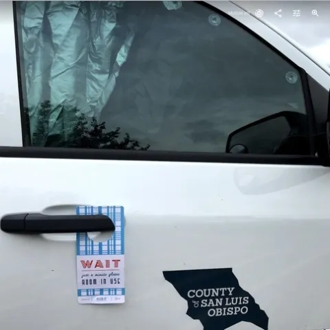 Do not disturb sign for vehicle door