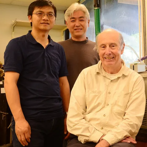 UC Davis researchers Jun Yang (left) and Sung Hee Hwang (center) of the Bruce Hammock lab with Bruce Hammock, distinguished professor, who holds a joint appointment with the UC Davis Department of Entomology and Nematology and UC Davis Comprehensive Cancer Center. (Photo by Kathy Keatley Garvey)