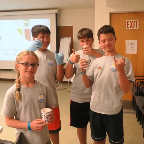 Thumbs up for this smoothie recipe!