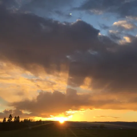 sun going down over mt 3-2019 jmb