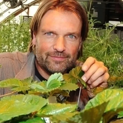 Christian Nansen, guest editor for special edition of journal Remote Sensing. (Photo by Kathy Keatley Garvey)