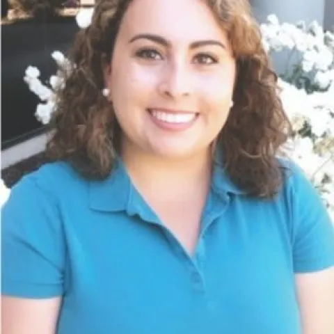 Michelle Nozzari head Shot