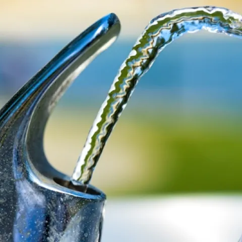 Water fountain. Photo by Daniel Hooper on Unsplash.