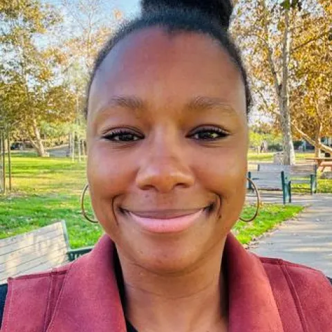 Professional Image of Chandra Richards