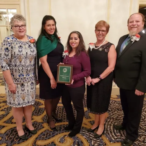 Latino 4H Initiative Team: Lynn Schmitt-McQuitty, Claudia Díaz Carrasco, Liliana Vega, Lupita Fabregas y Russ Hill. - - “COVID-19 safety and vaccination protocols were followed at this event.”