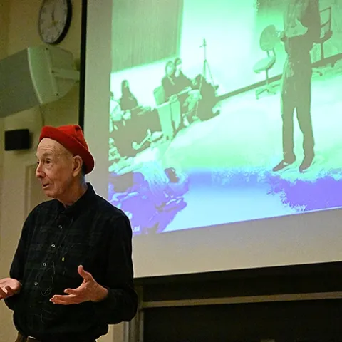 UC Davis distinguished professor Bruce Hammock addresses the biochemistry students of UC Davis distinguished professor Walter Leal. (Photo by Kathy Keatley Garvey)