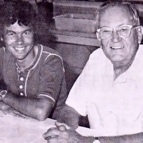 UC Davis professor Harry H. Laidlaw Jr. with then graduate student Robert E. Page Jr., circa 1980.