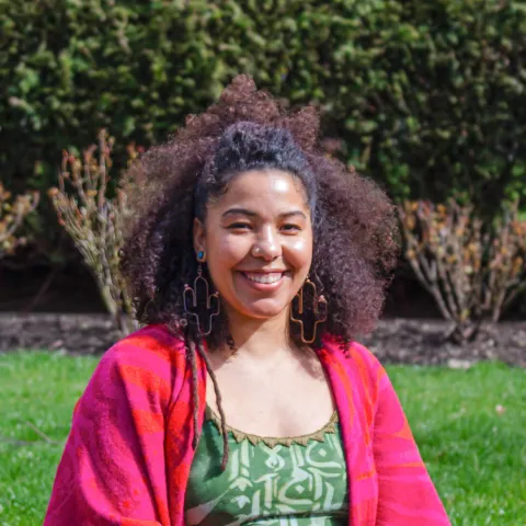Headshot of Haylee smiling.