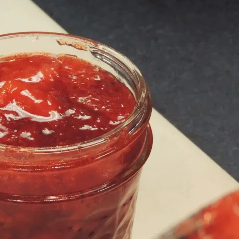 Strawberry jam 2 - CSU Extension - Public Domain.jpg