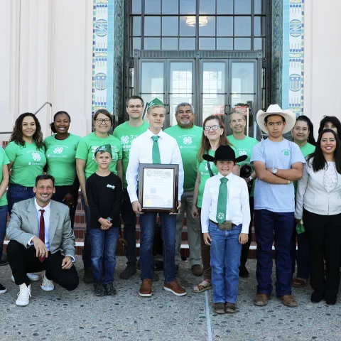 4-H Group Photo Proclamation Day