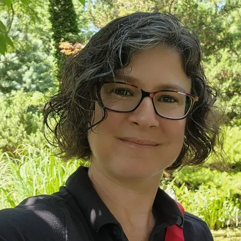 photo of Carrie Brown