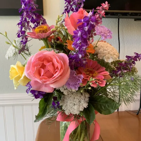 cut flowers_L Wesley