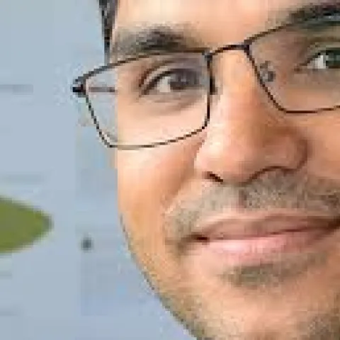 Professor Shahid Siddique