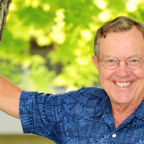 UC Davis Professor Hugh Dingle at Briggs Hall. (Photo by Kathy Keatley Garvey)