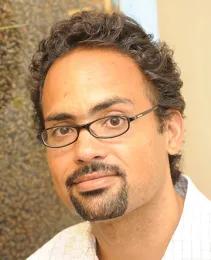 Co-author Brian Johnson, UC Davis associate professor of entomology (Photo by Kathy Keatley Garvey)