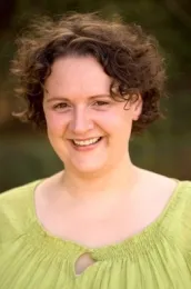 Extension apiculturist Elina Lastro Niño co-founded and directs CAMBP.