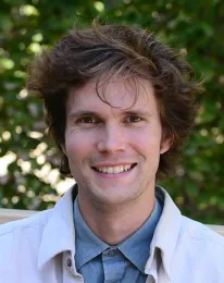 UC Davis doctoral student Charlie Casey Nicholson, co-project leader and co-leading author. (Photo by Kathy Keatley Garvey)