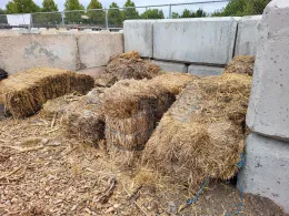 Straw bay at the Demo site