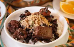 Platillo Brasileño - Feijoada