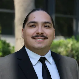 Luis Paniagua headshot