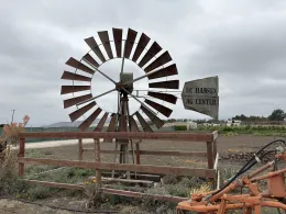 Decorative windmill