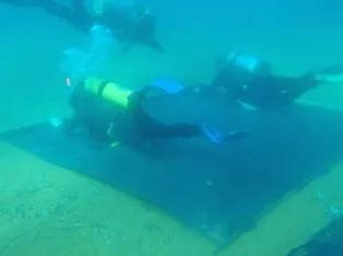 BottomBarrierInstallation