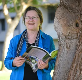 Mary Lou Flint of UC Davis, a longtime leader in the UC Statewide Integrated Pest Management Program before her retirement in 2014, is the Entomological Society of America's