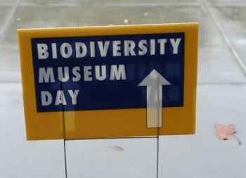 Follow the signs at the UC Davis Biodiversity Museum Day, set Saturday, Feb. 16. (Photo by Kathy Keatley Garvey)