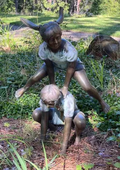 Merlo Park sculpture of children at play. Debi Durham