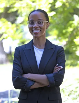 Crystal Whitelaw headshot