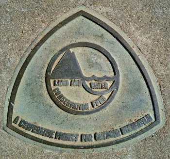 Photo of the Land and Water Conservation Fund Plaque at Danny Nunn Park in Sacramento. 