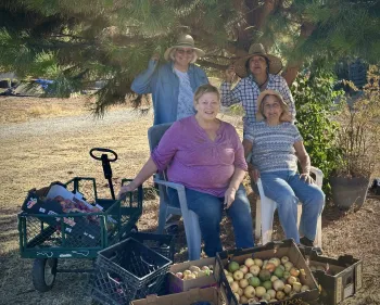 Madera Master Gardeners with fruit for the MCC food pantry donation