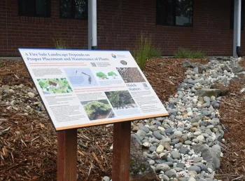 Fire-Smart Demonstration Garden sign at Station 18 in Loomis, CA