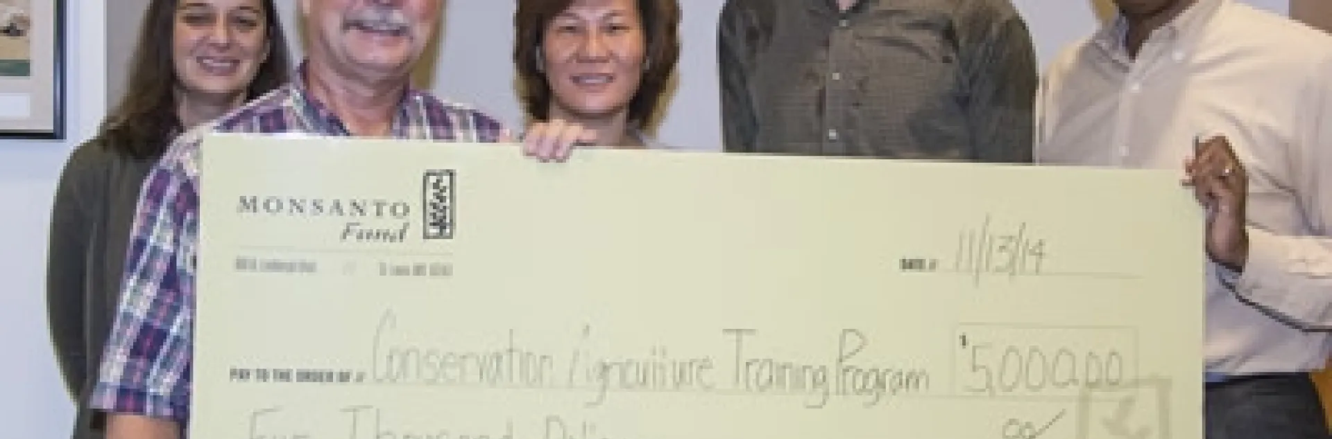 Jeff Mitchell receives $5,000 grant from Monsanto.