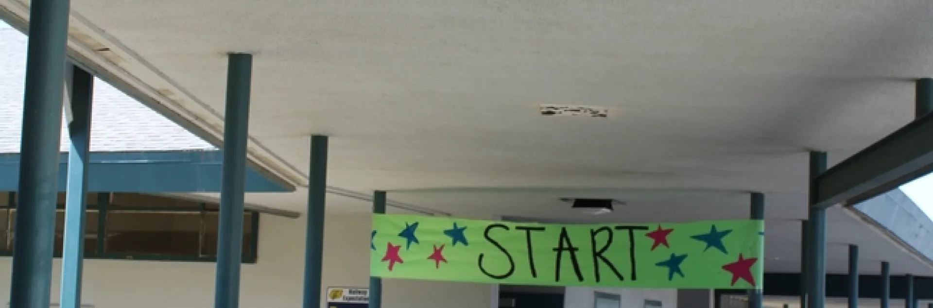 students lined up to start the 3K run