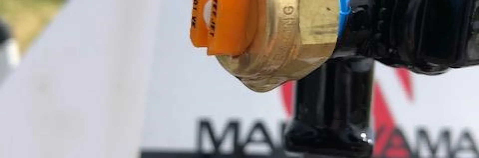 8001 TJet Nozzle from a gang of 10. Brand new ceramic, Teflon tape and brass fittings. Doing high quality work and loving it!