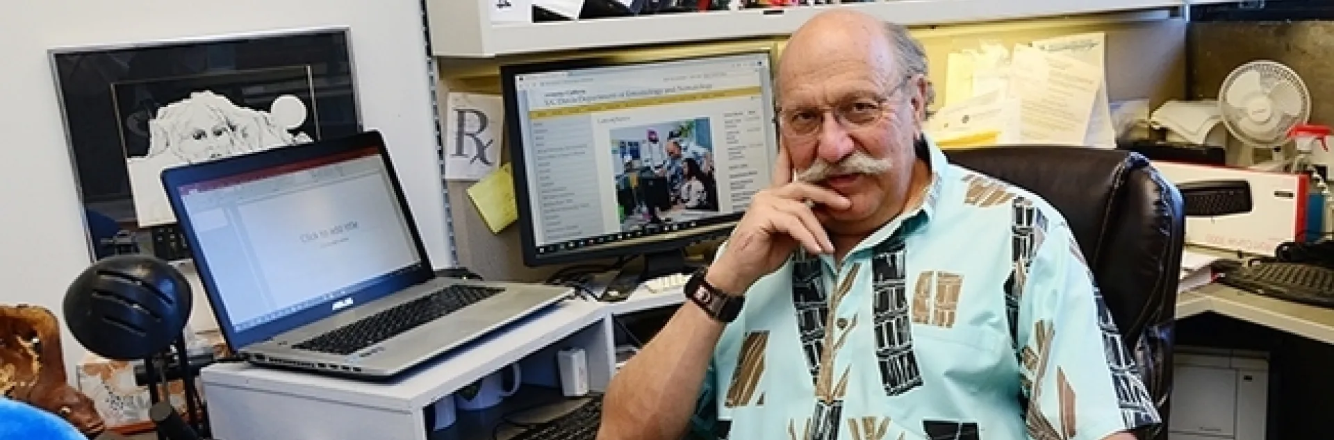 Forensic entomologist Robert Kimsey of the UC Davis Department of Entomology and Nematology is the recipient of an international award for his academic advising. He won the outstanding faculty advising award. (Photo by Kathy Keatley Garvey)