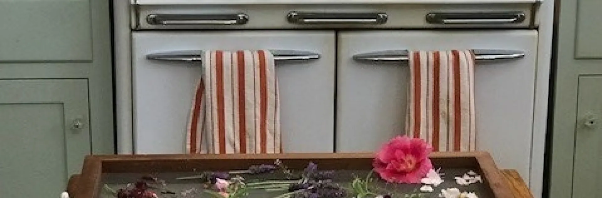 Kitchen Trays of Flowers(2)
