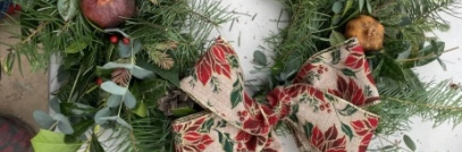 holiday wreath