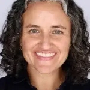 Image of Hannah Thompson