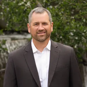 Headshot of Logan Daniels