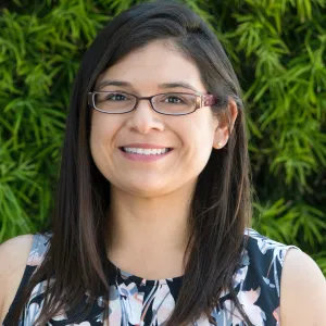 Sara Garcia Headshot